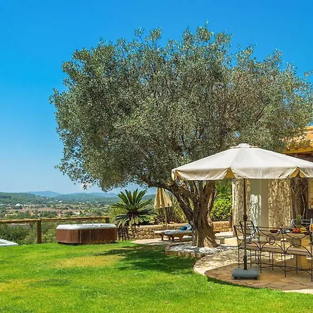 Beni سانتا أيُلاريا ذيس ريو