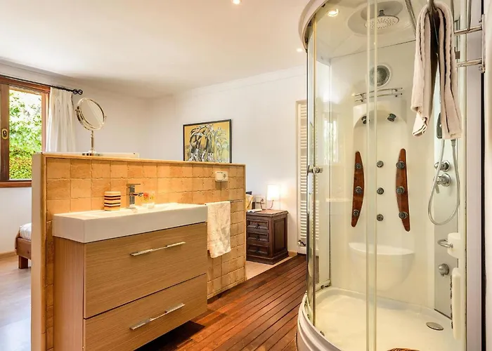 Beni * 圣埃乌拉利亚