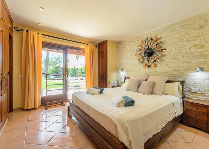 Semesterbostad Beni Santa Eularia des Riu