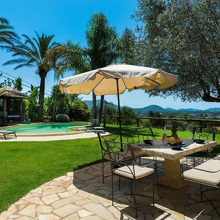 Beni Nyaraló Santa Eularia des Riu