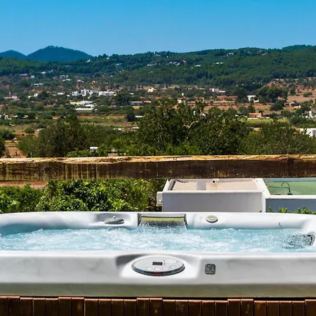 Beni Nyaraló Santa Eularia des Riu